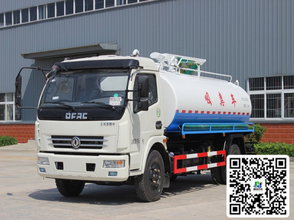 东风大多利卡吸粪车